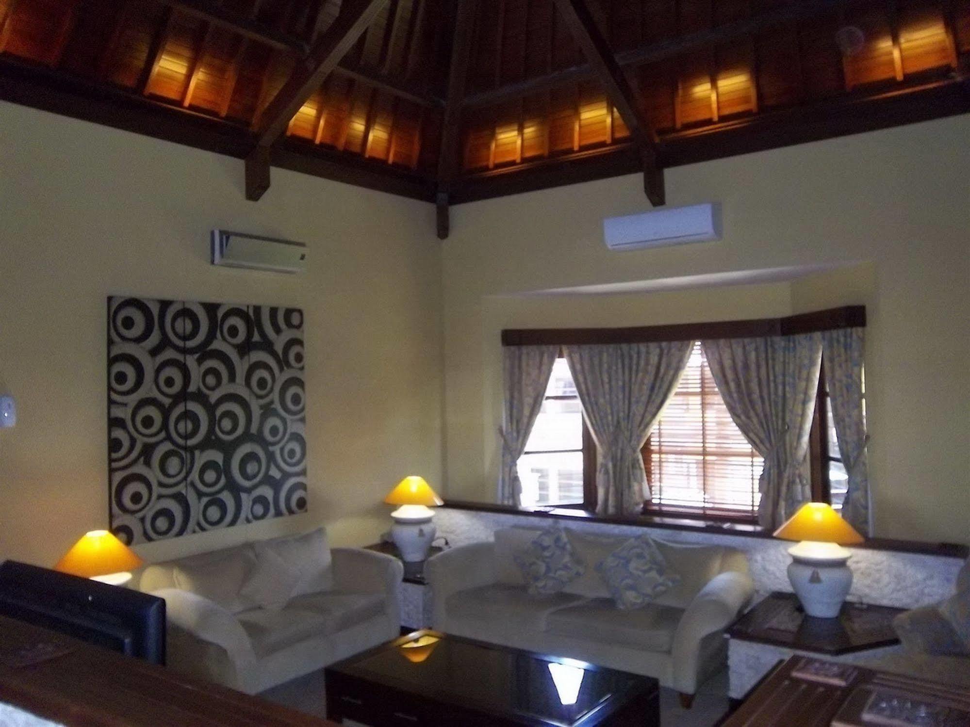 Apel Villa Sanur Kültér fotó